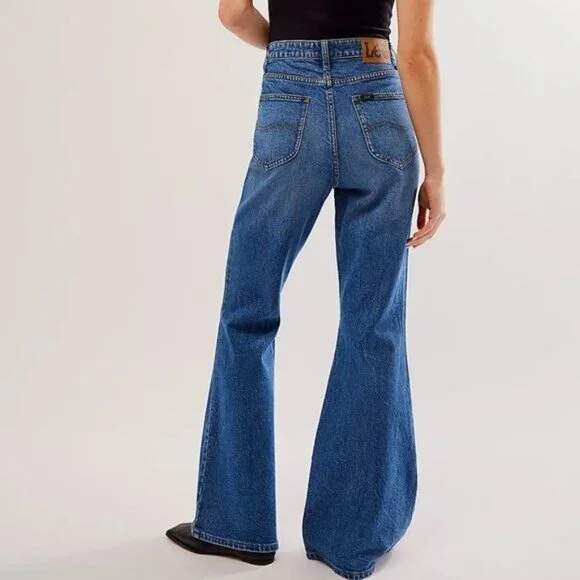 Free People X Lee High Rise Flare Jean - Picture 1 of 9